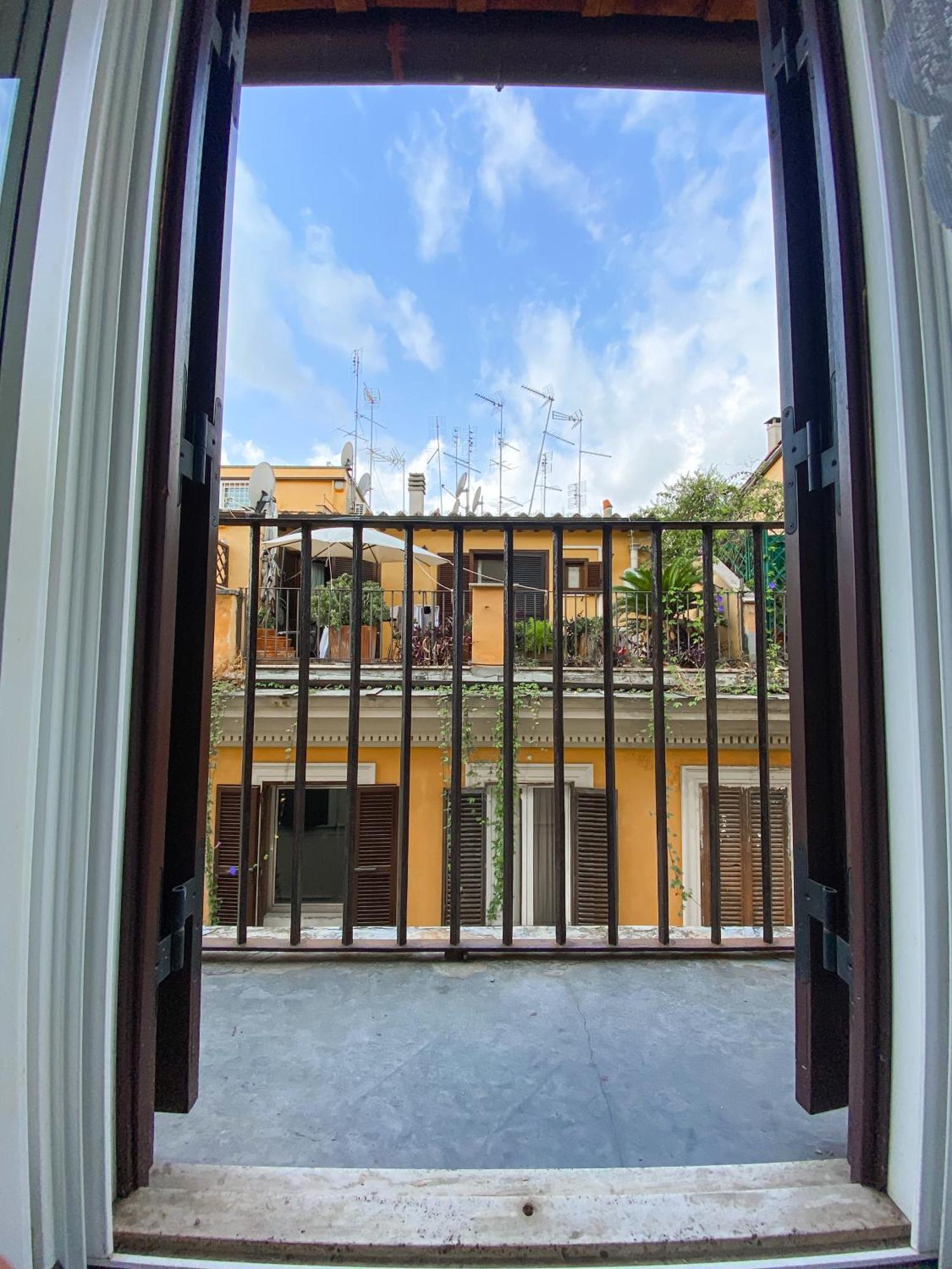 Relais Parlamento Rom